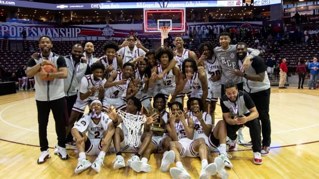 Cardinal Ritter won the Missouri Class 5 championship.